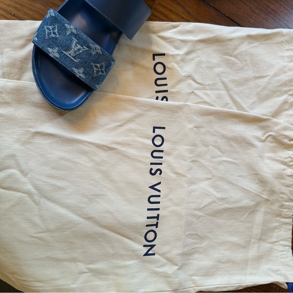 Louis Vuitton Navy and Denim Slide Sandals. Authentic. Original Dust Bags, Box. - Picture 8 of 8